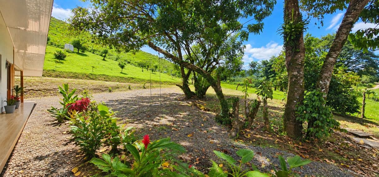 Beautiful Country Home for sale with Expansive Land in Venado, La Fortuna, photo 28