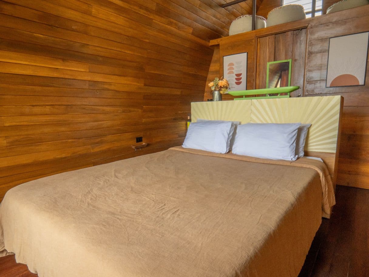 Wake Up to Arenal – Six Cabins, Established Income & Room to Expand, photo 22