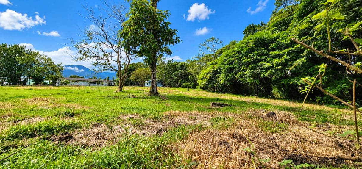 Build in the Heart of La Fortuna – 4,261 m² with Direct Arenal Volcano Views, photo 7