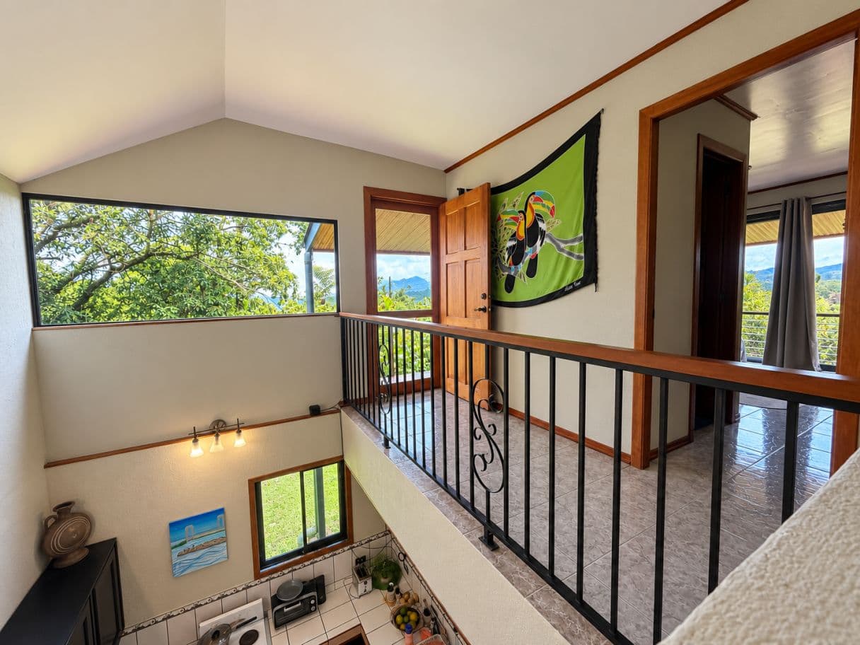 A Distinctive Residence in El Castillo with Terraces Overlooking Arenal Volcano, photo 16