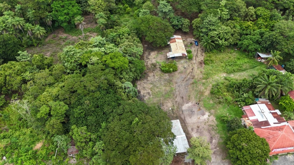 Commercial Lot with a House and Three Rental Cabins, Offering Business Potential Along Route 1 — Lourdes de Abangares, photo 21