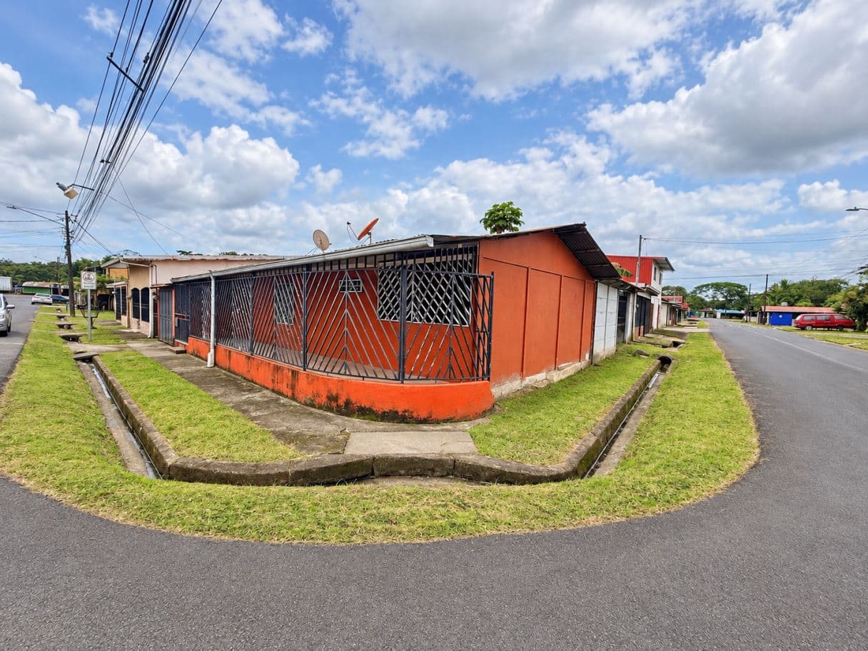 House for Sale in Downtown Upala