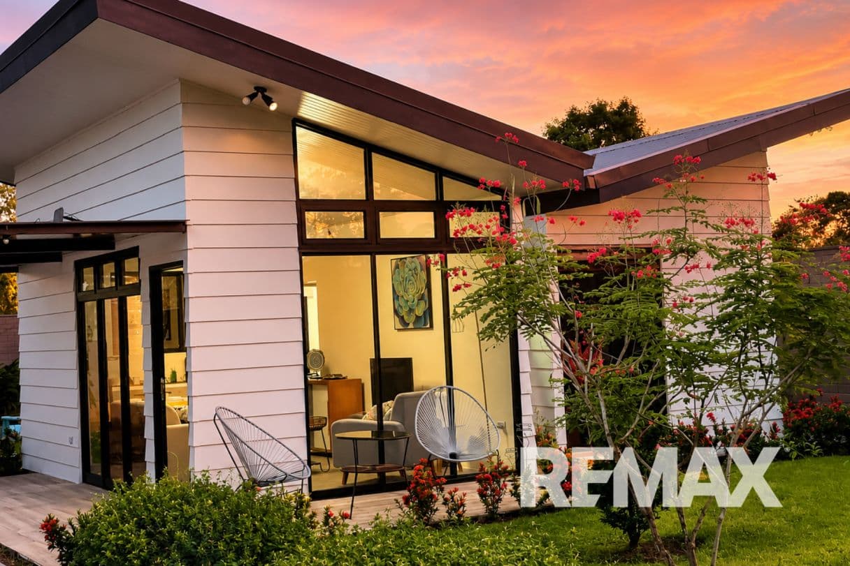 Turn Key air bnb Investment Villa Near La Fortuna