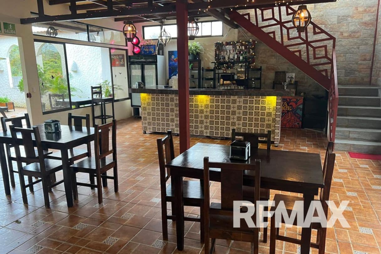 La Fortuna Boutique Hotel for Sale w Volcano Views, photo 15