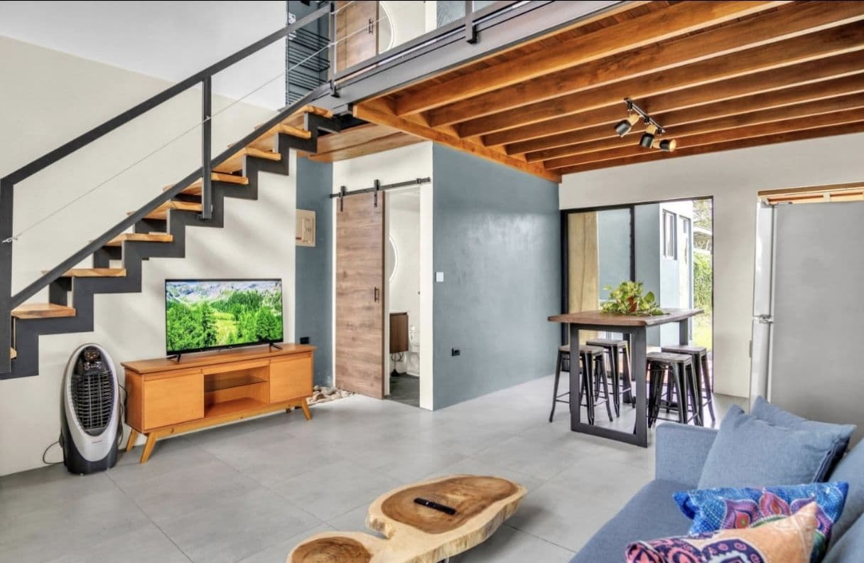 Turnkey Modern Home with Private Jacuzzi in La Fortuna, photo 3