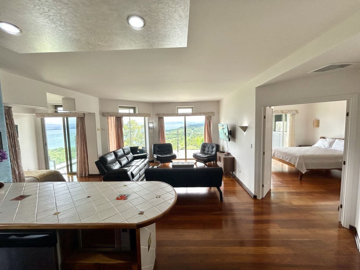 Luxury Hilltop Condo with Panoramic Lake Arenal & Volcano Views — Modern Retirement Living with Strong Vacation Rental Potential, photo 6