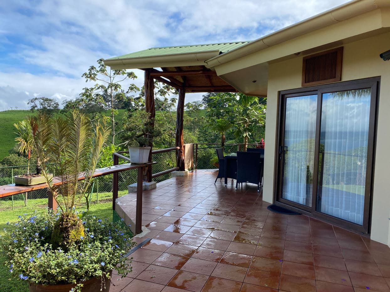 LUXURY MOUNTAIN VILLA AT LAKE ARENAL FOR SALE WITH SPECTACULAR VIEW OF Lake Arenal, photo 17