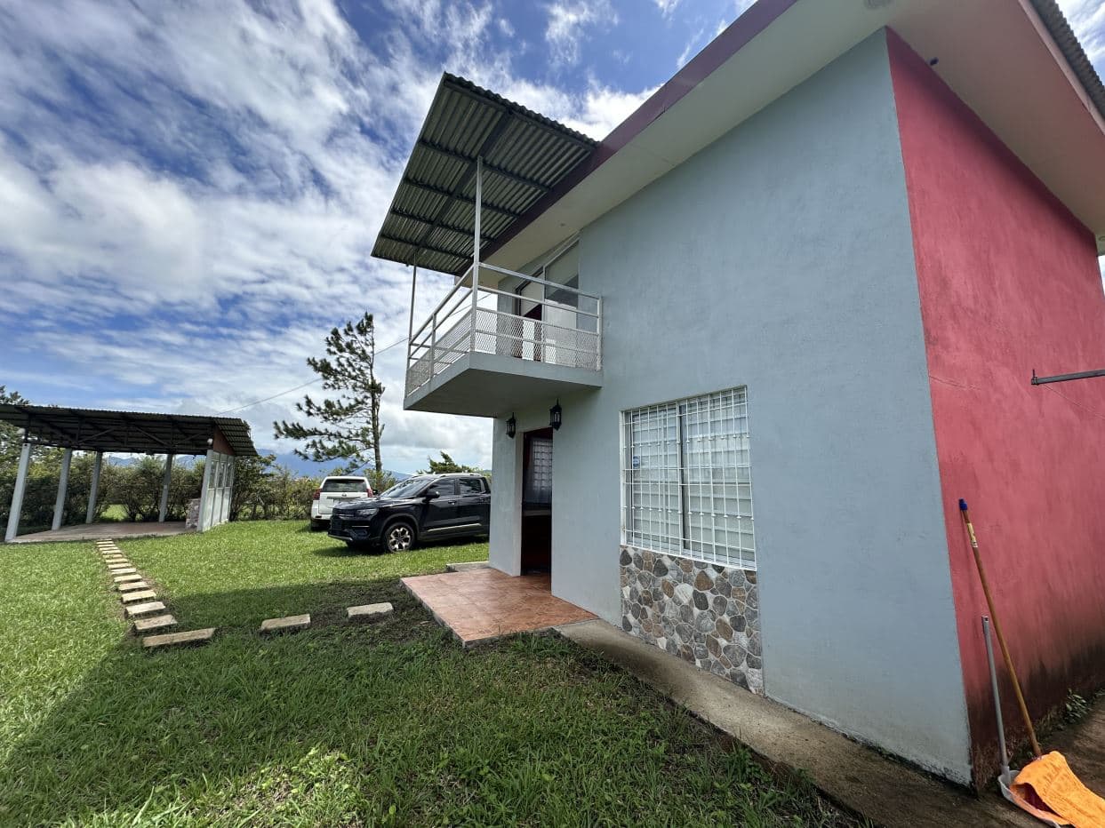 Modern Cabin on Huge Property in Tilaran near Lake Arenal Costa Rica for Sale, photo 6