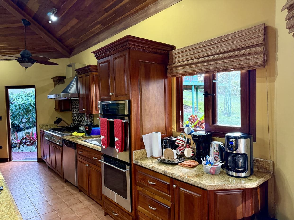 Luxury Lakefront Villa at Lake Arenal, photo 26