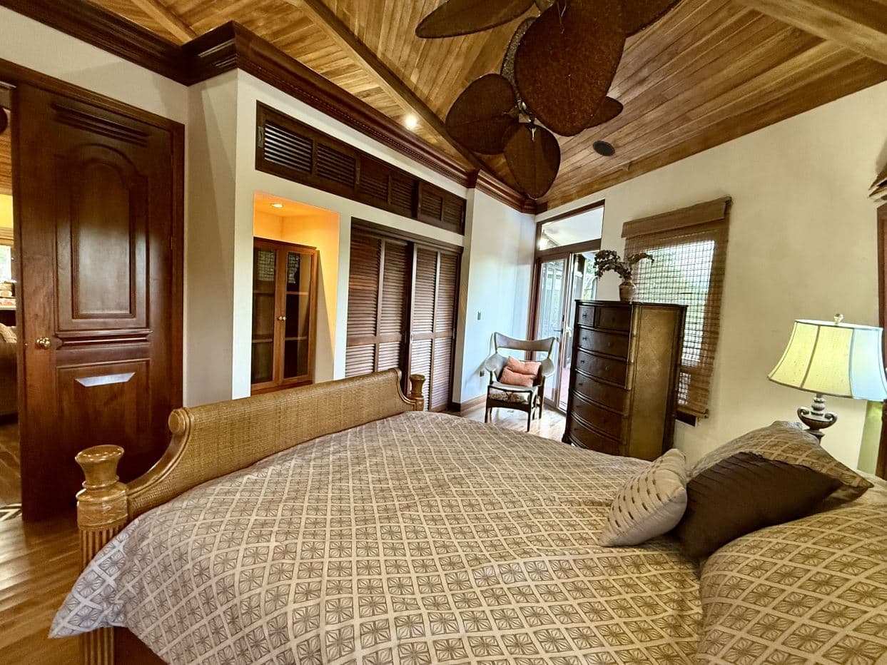 Luxury Lakefront Villa at Lake Arenal, photo 10