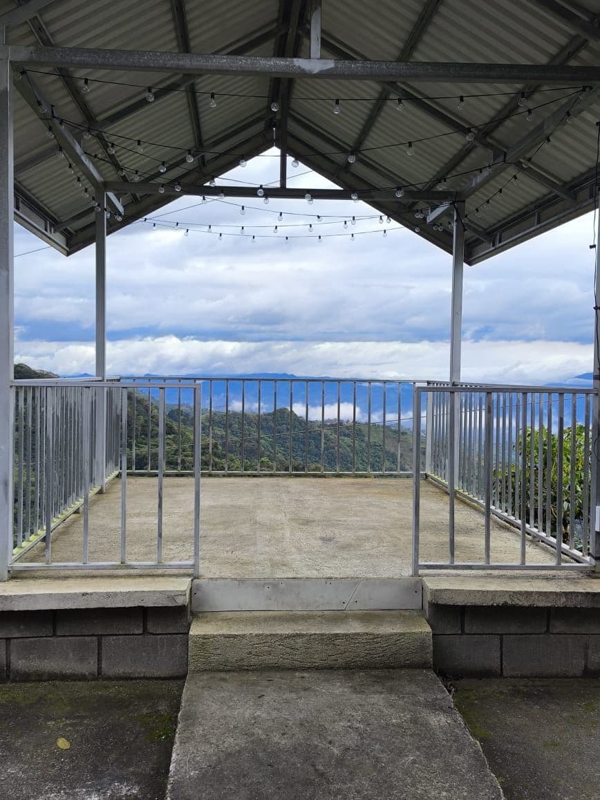 Reduced price for Stunning Mountain Property in Berlin, Costa Rica - Breathtaking Views & Income Potential, photo 11