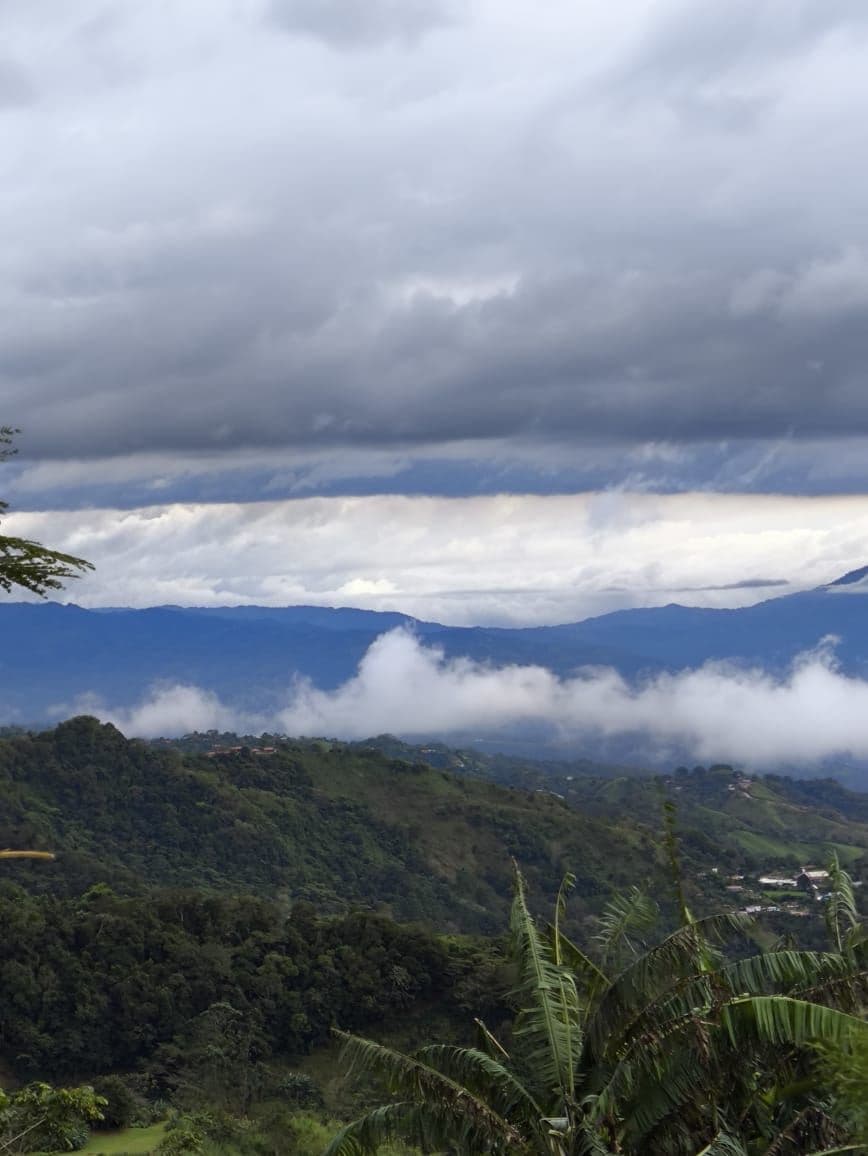 Reduced price for Stunning Mountain Property in Berlin, Costa Rica - Breathtaking Views & Income Potential, photo 3