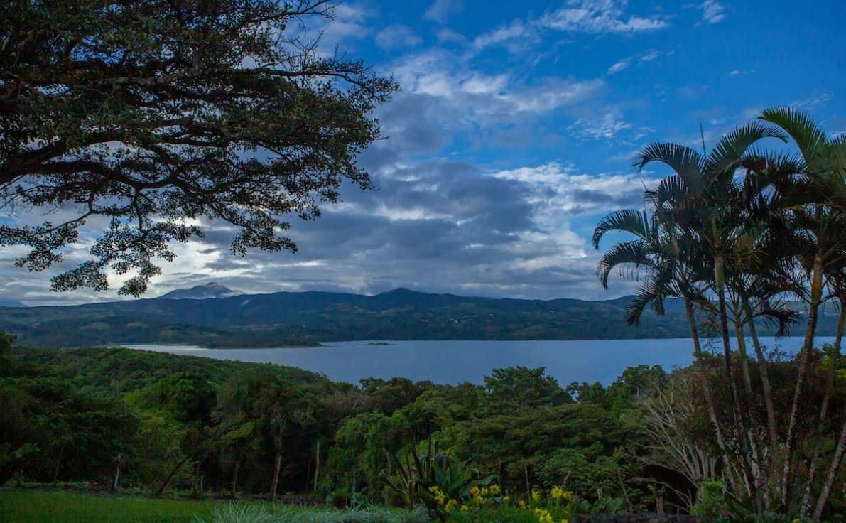 Lake Arenal Brewery Restaurant and hotel - Turnkey hospitality business with craft brewery overlooking Arenal Volcano, photo 3