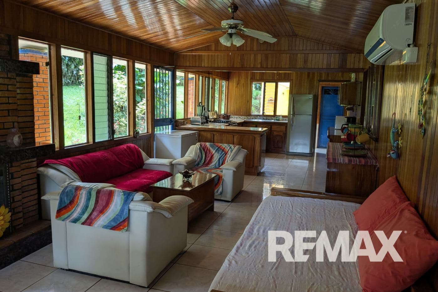 17-Acre Estate with Pool, Guest House & Income Potential Near La Fortuna, photo 13