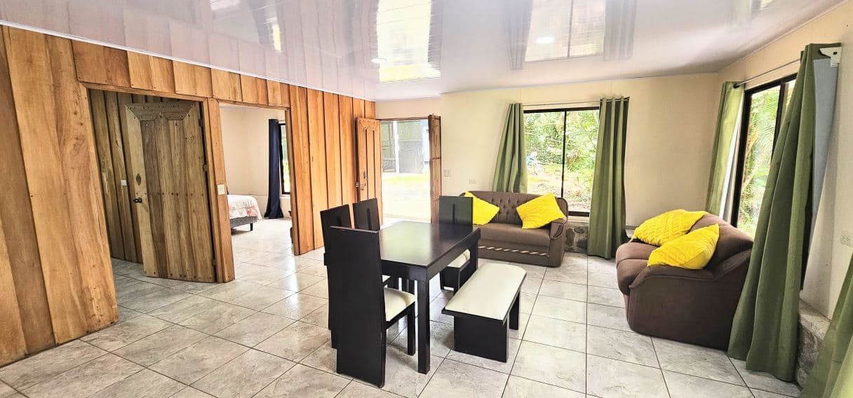 8,000 m² Riverfront Property in La Tigra | Home, Pool, Cabina & Business Potential, photo 4