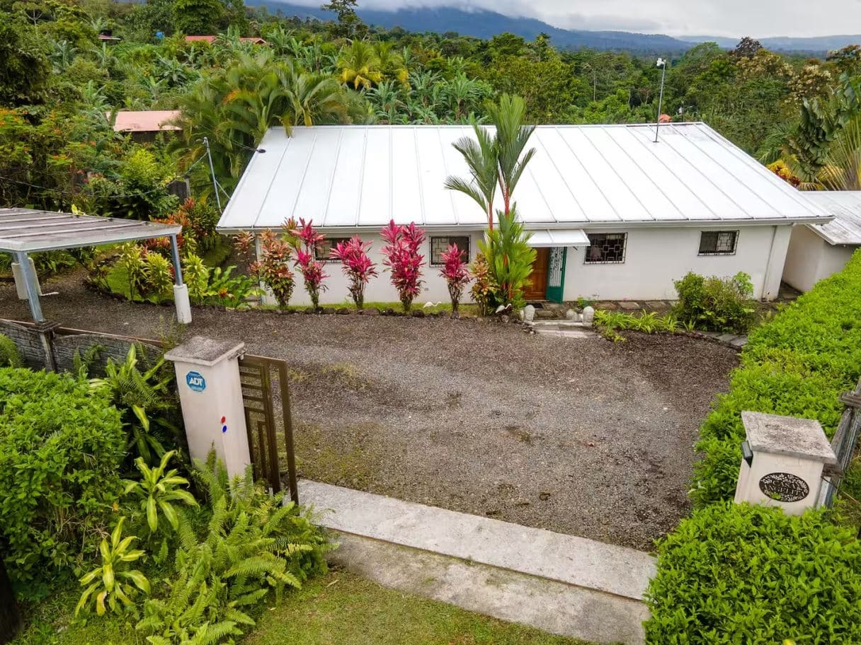 Two Homes, One Amazing Investment for sale near La Fortuna, photo 2