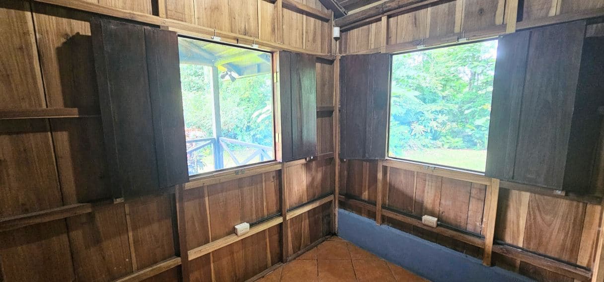 Beautiful Retreat with Rental Potential for sale in Agua Zarcas, photo 9