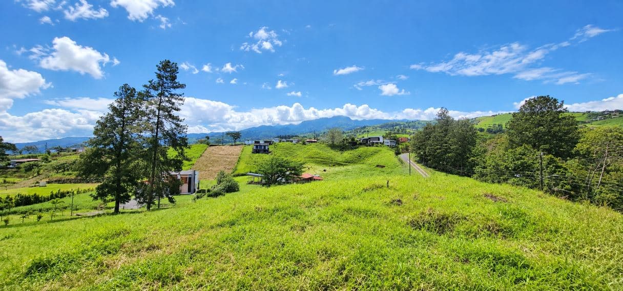 Create Your Dream Home or Airbnb Retreat – 5,936 m² for sale in Ciudad Quesada, photo 4