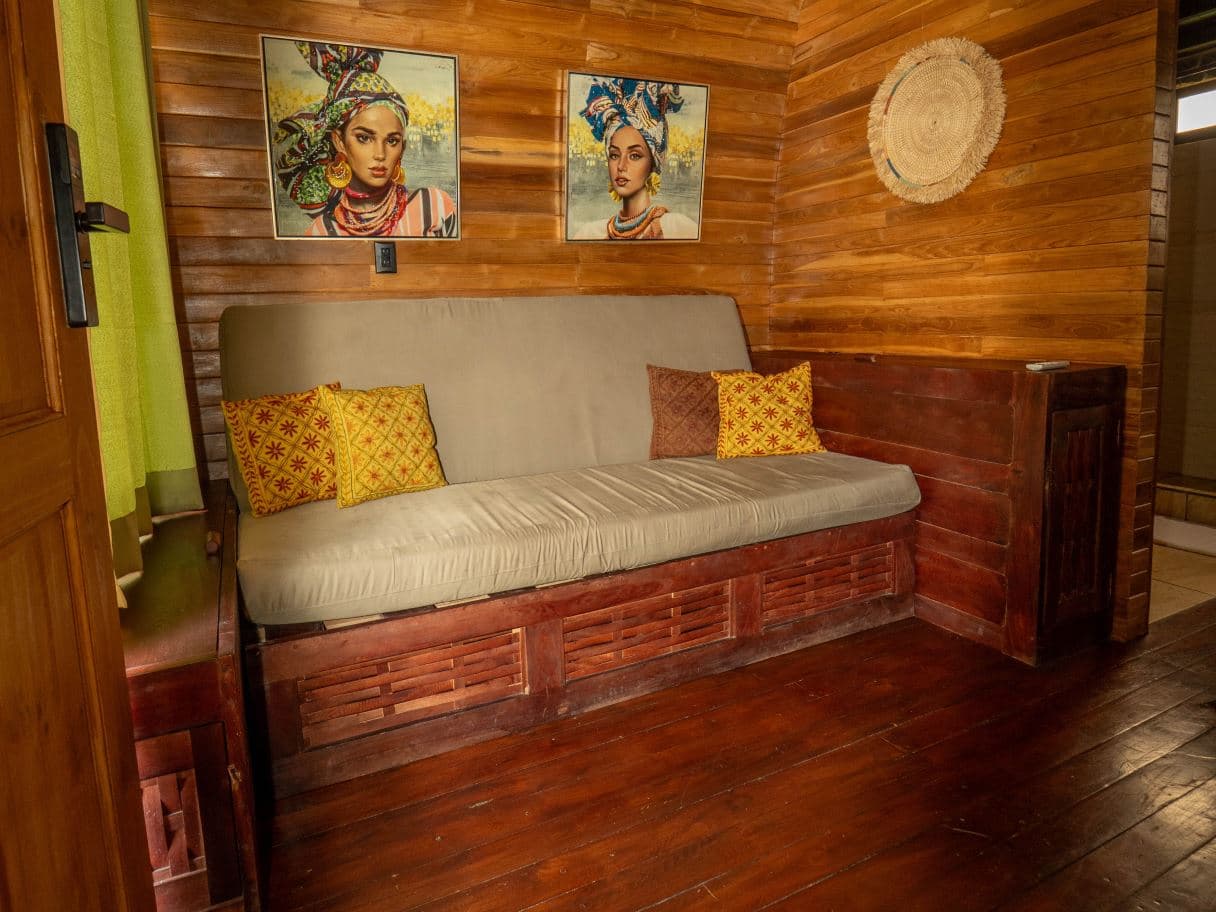 Wake Up to Arenal – Six Cabins, Established Income & Room to Expand, photo 5