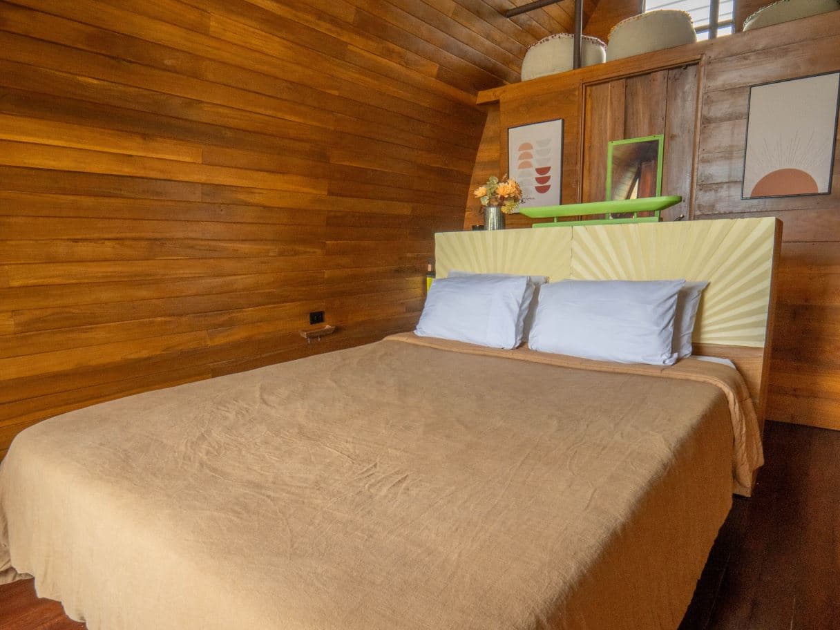 Wake Up to Arenal – Six Cabins, Established Income & Room to Expand, photo 22