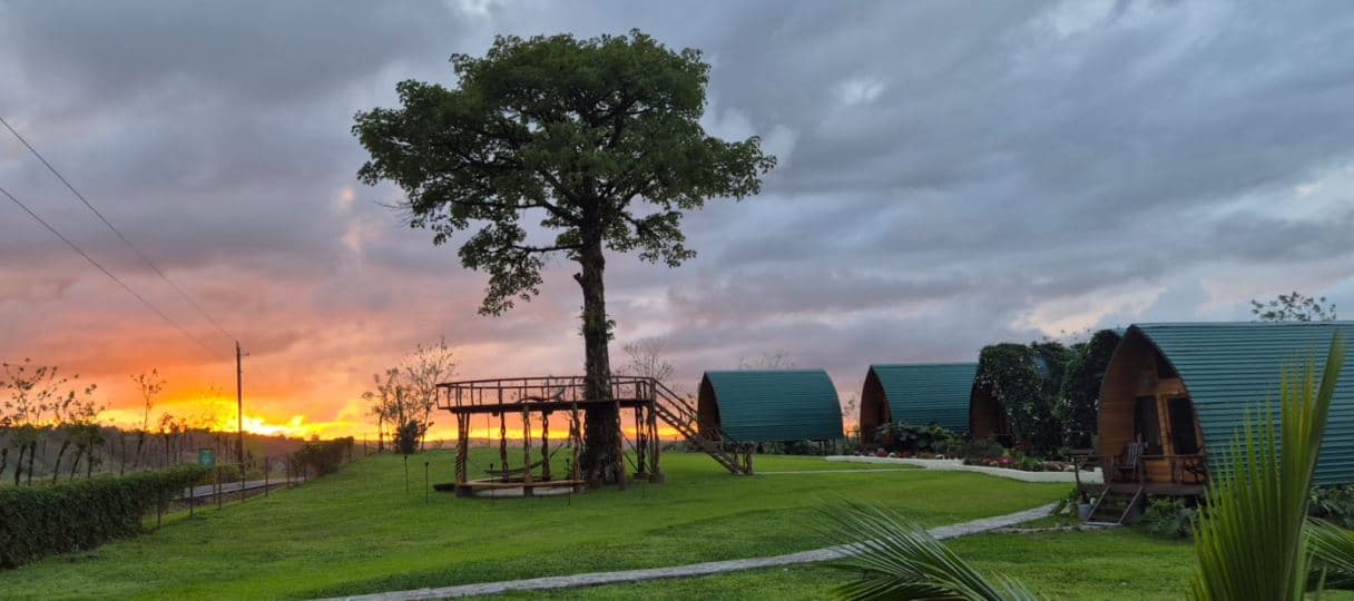 Wake Up to Arenal – Six Cabins, Established Income & Room to Expand, photo 15