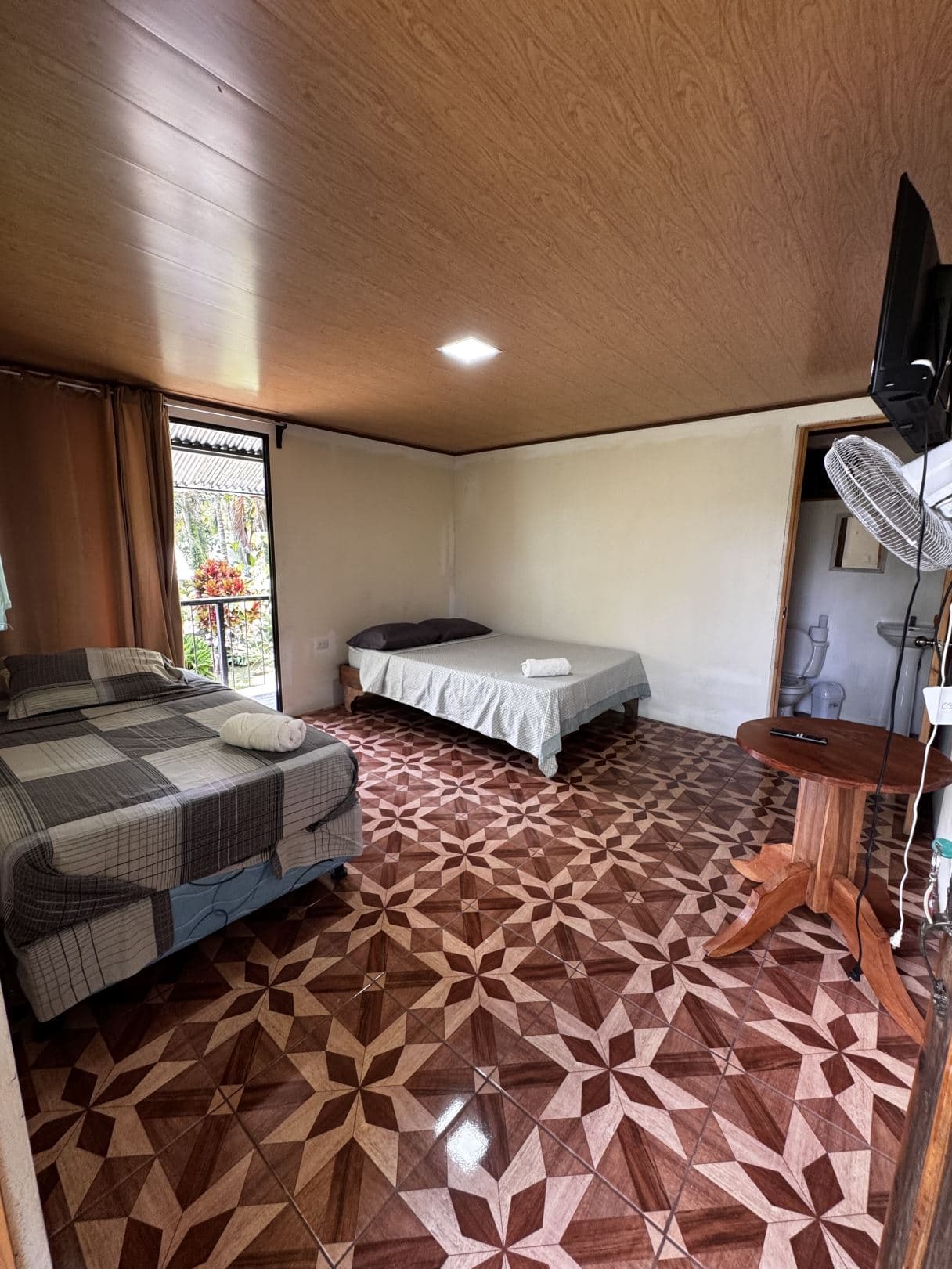 Property with Restaurant and Cabins for Sale near La Fortuna Costa Rica, photo 17