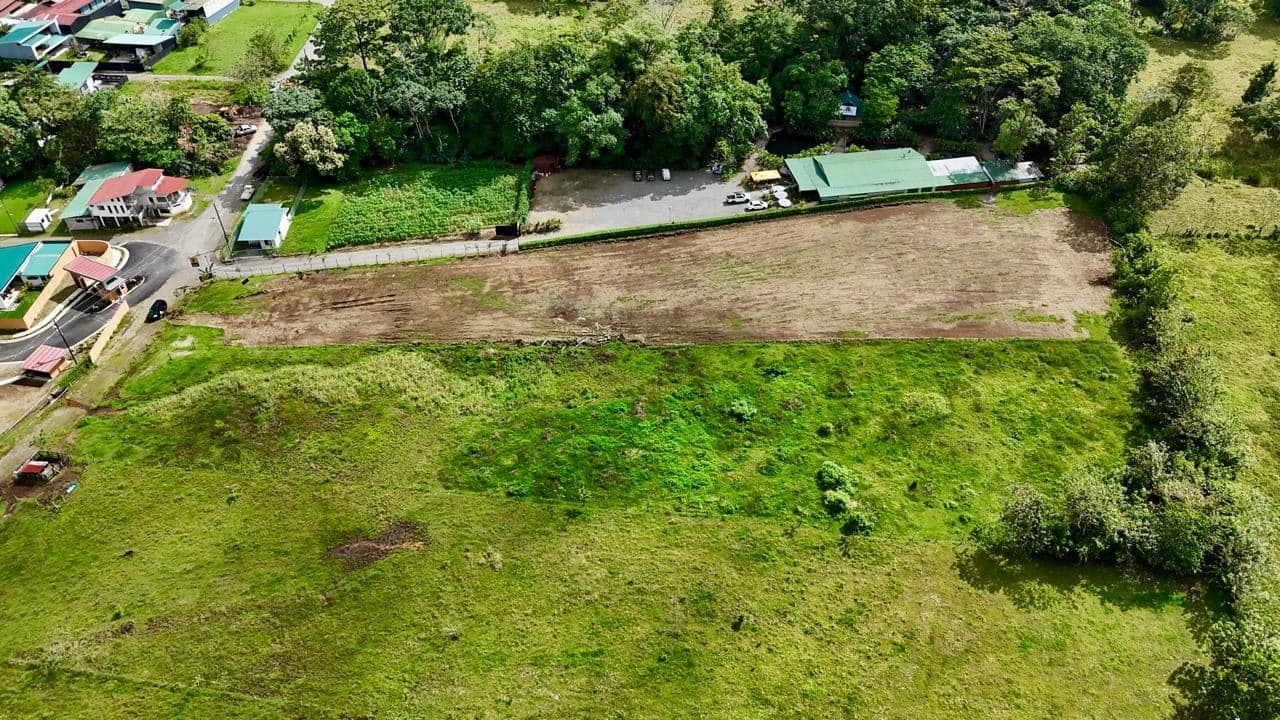 Prime 6,884 m² Central Development Land – La Fortuna, San Carlos, Alajuela - Arenal Volcano Views, photo 5