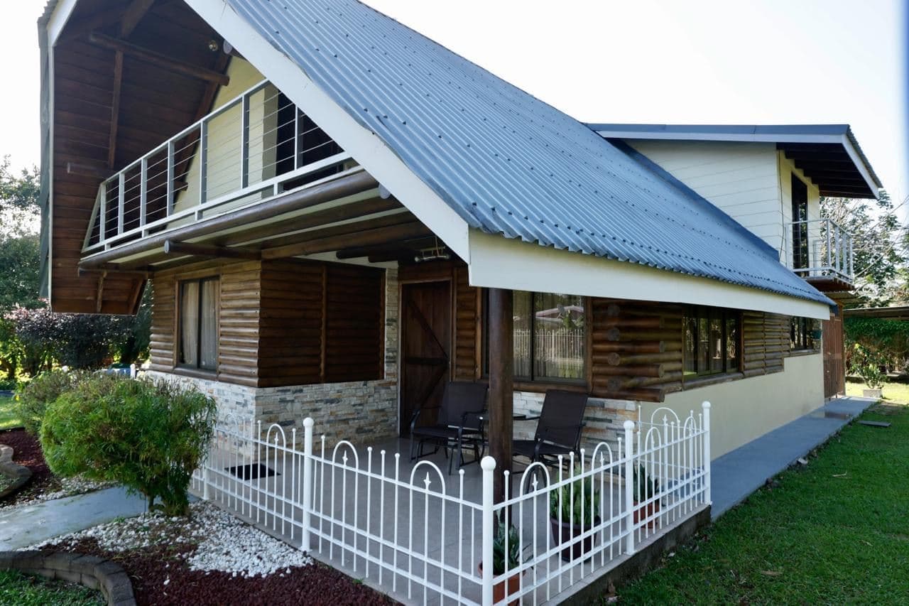 La Fortuna Costa Rica House for Sale, 3 Bedrooms, Large Lot, Ideal Airbnb Investment, photo 2
