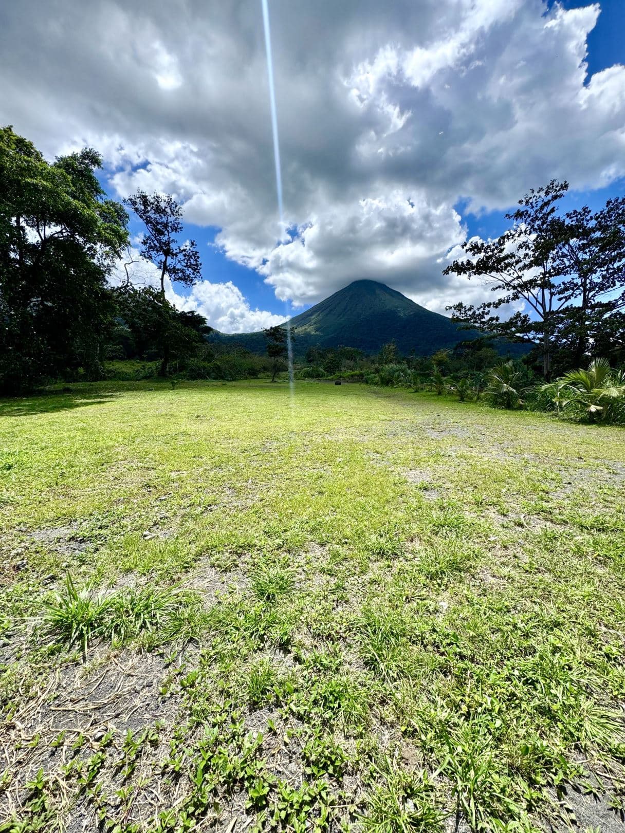 Land for Sale in Downtown La Fortuna with Direct Arenal Volcano View – 5,832 m² | $479,000