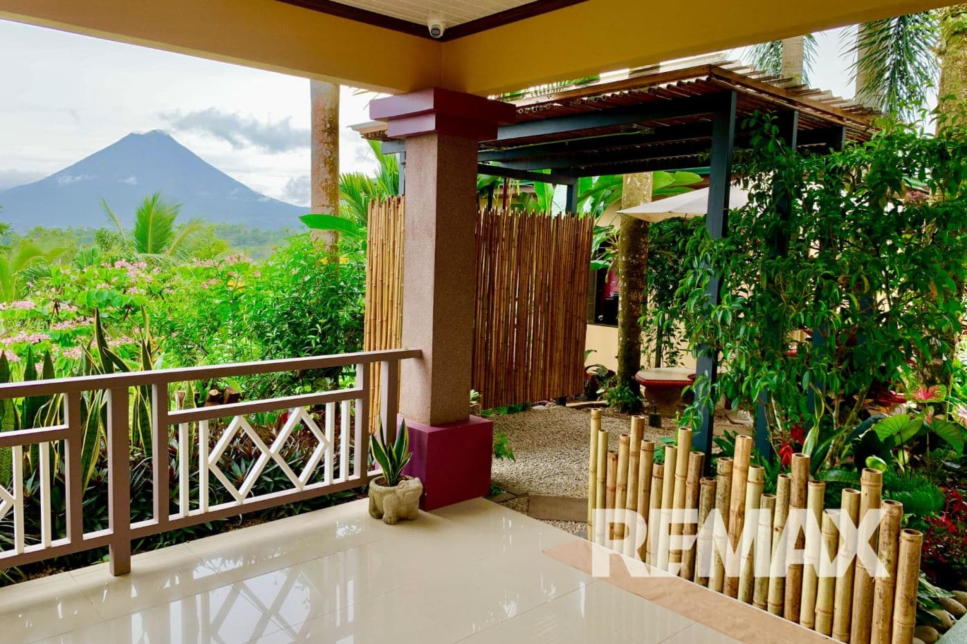 Paradise, property with Arenal Volcano View, Two Homes, Gardens and Income Potential near La Fortuna – 5,000 m², photo 13
