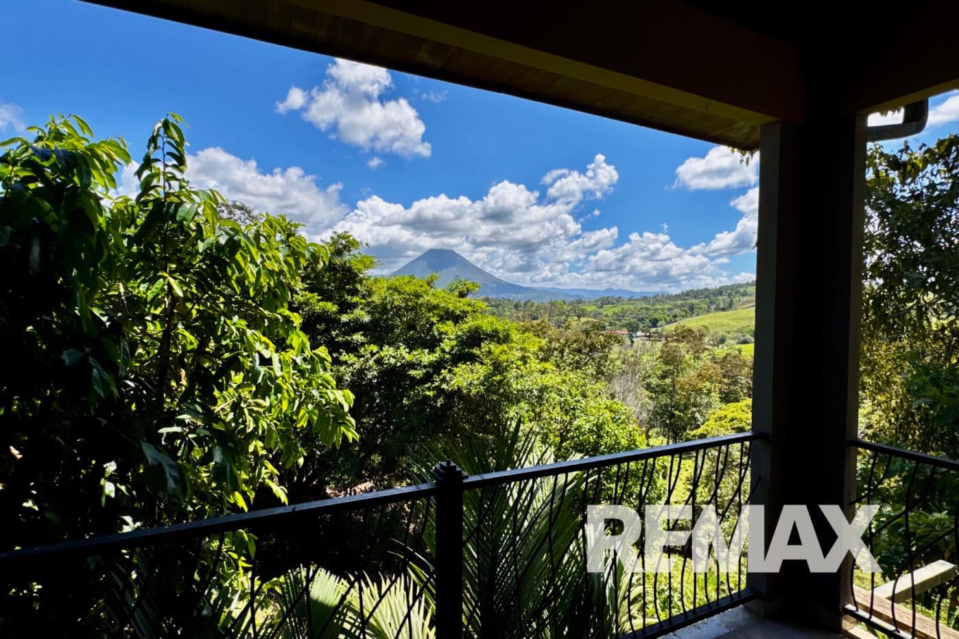 Paradise, property with Arenal Volcano View, Two Homes, Gardens and Income Potential near La Fortuna – 5,000 m², photo 29