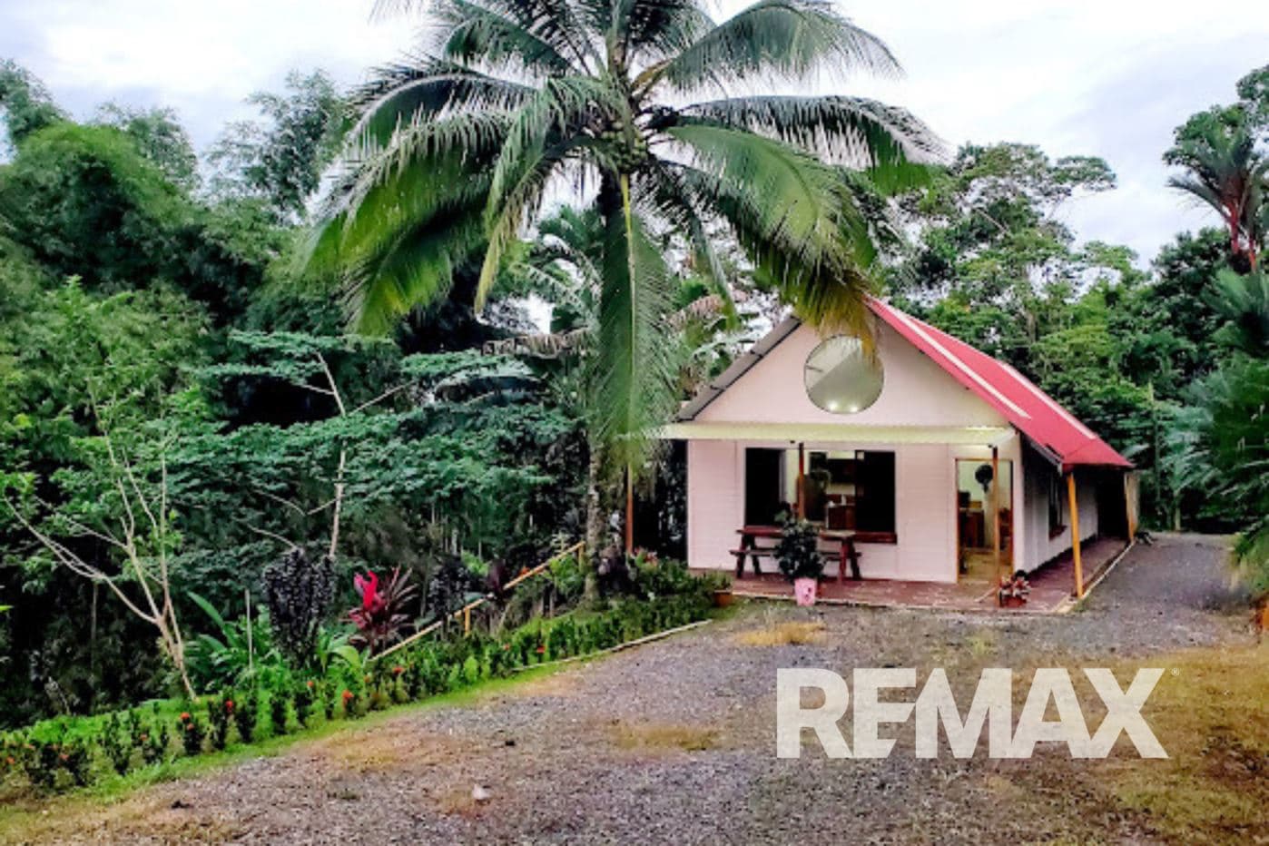 Boutique Eco-retreat & Airbnb Business for sale near La Fortuna, photo 32