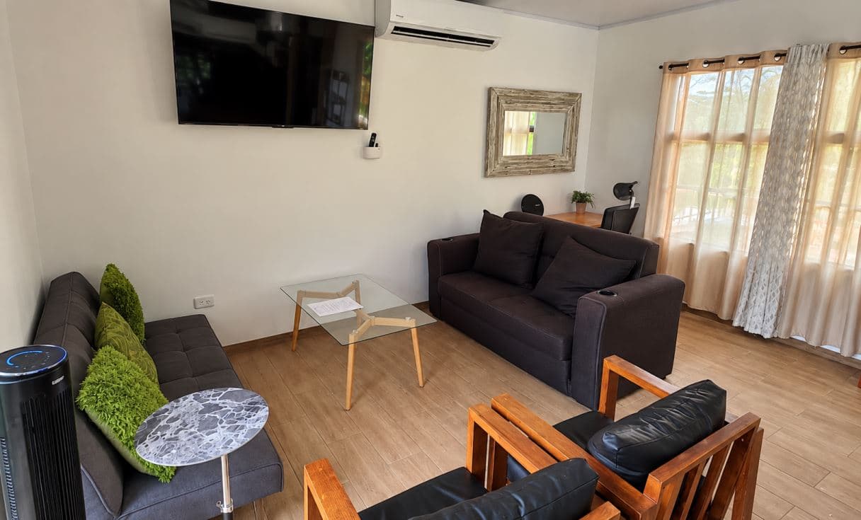 Furnished Home with Private Pool and Arenal Volcano Views – 3 Minutes from Downtown La Fortuna, photo 8