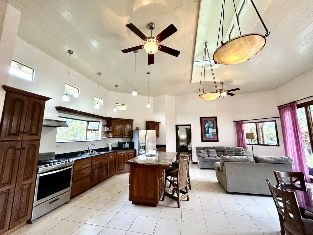 Upscale 2 Bedroom Home in the Private Gated Community of Buena Vista, Puerto San Luis, Tronadora