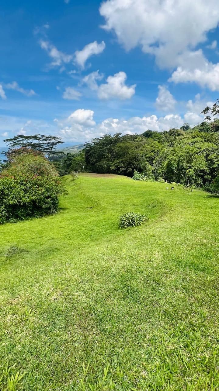 Stunning Buildable 3.4 Acre Lot in La Union with Panoramic Lake Arenal Views, photo 8
