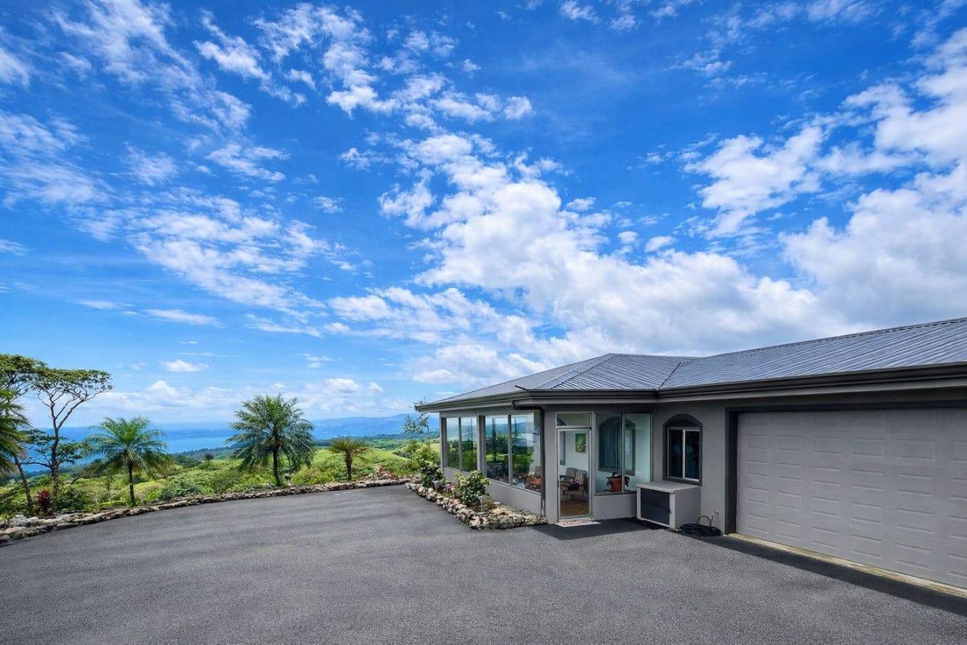 Luxury 10-Acre Estate in Gated Community - Panoramic Lake Arenal & Volcano Views, photo 31