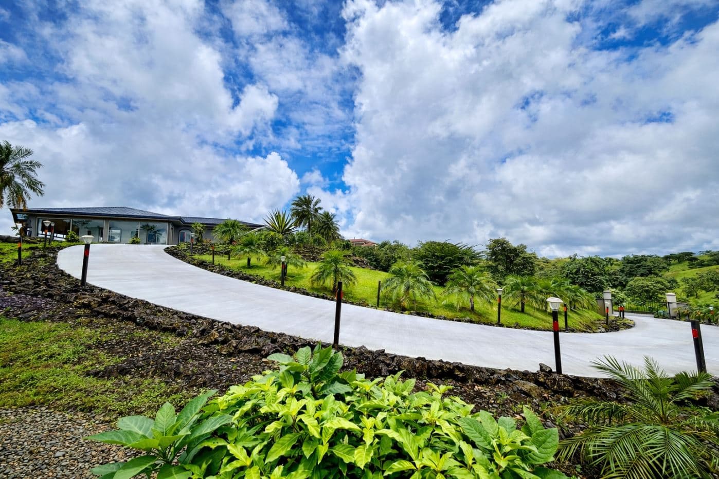 Luxury 10-Acre Estate in Gated Community - Panoramic Lake Arenal & Volcano Views, photo 34