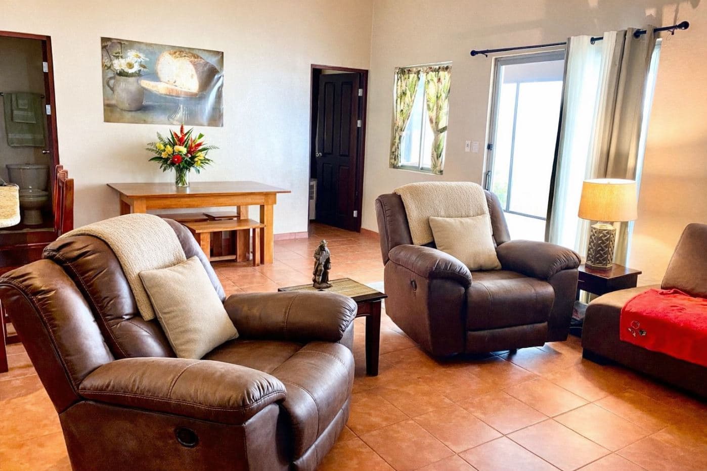 Breathtaking Volcano & Mountain View Home in Tranquil Lake Arenal Gated Community, photo 7