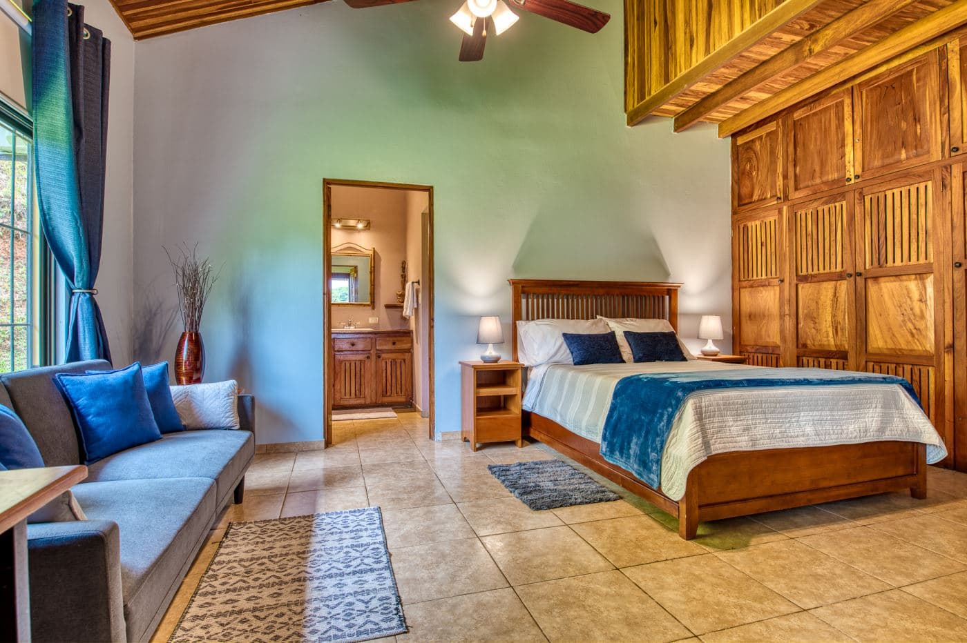 PuraVista Aguacate - A Breathtaking Private Estate with Stunning Lake & Volcano Views, photo 13