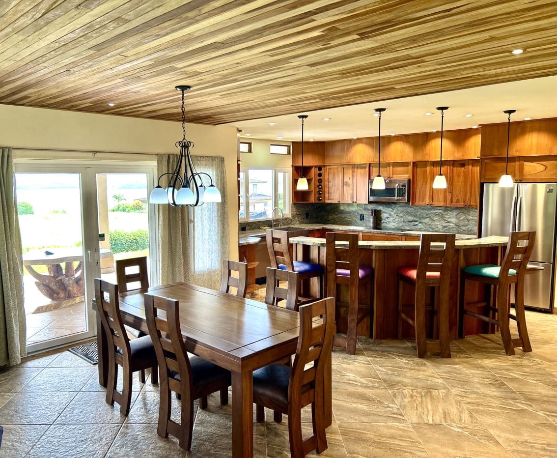 Luxury Lakefront Home with Guest Suite and Panoramic Lake Arenal Views - Lake Paradise Nuevo Arenal, photo 12