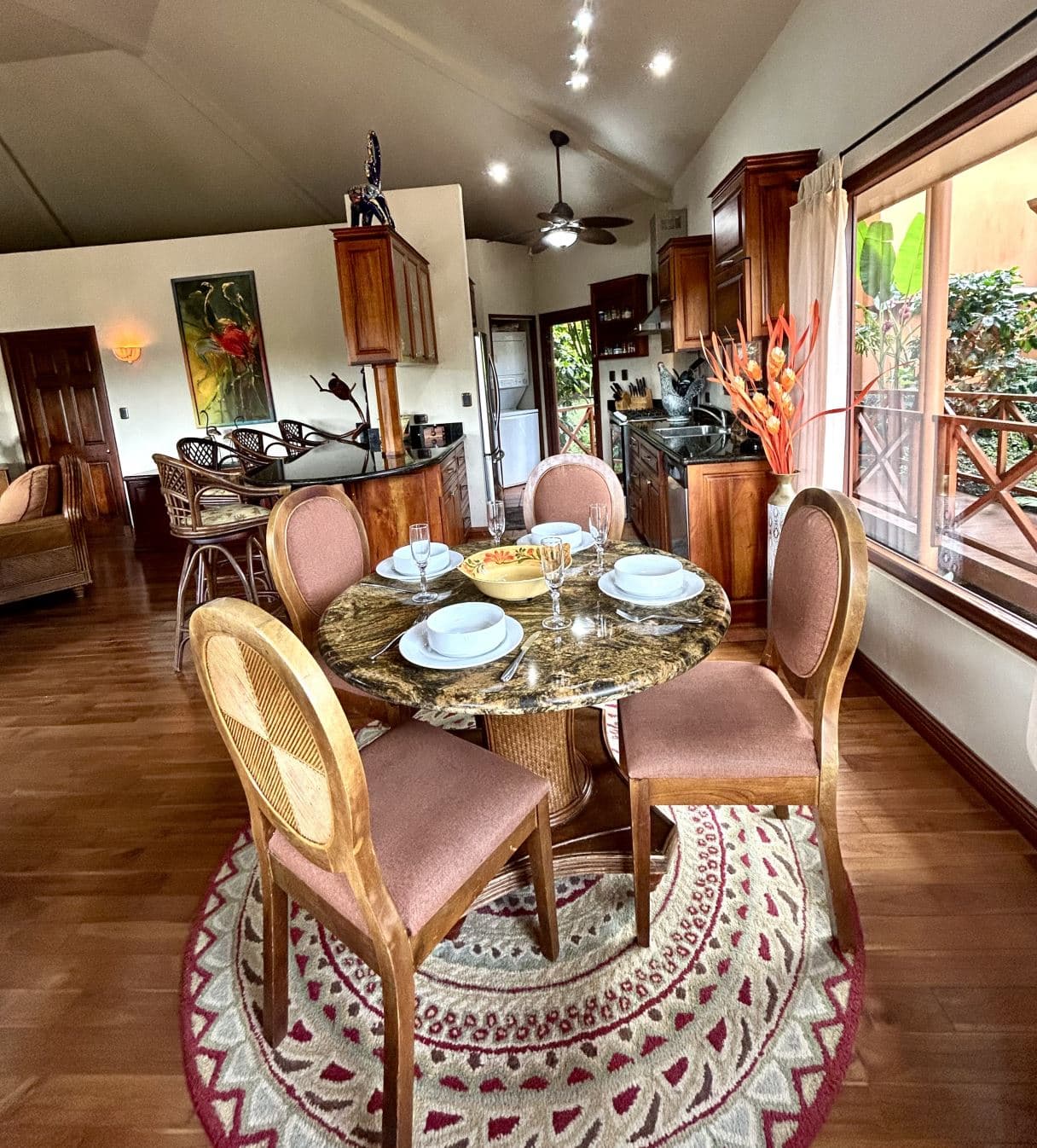 Waterfront Lake Arenal Villa with Guest Casita in Exclusive Buena Vista Community, photo 14