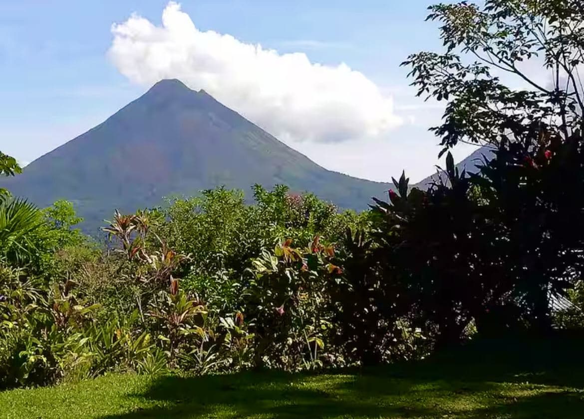 Modern Home in El Castillo with Arenal Lake & Volcano Views, Development Potential & 5-Star AirBnB Success, photo 20