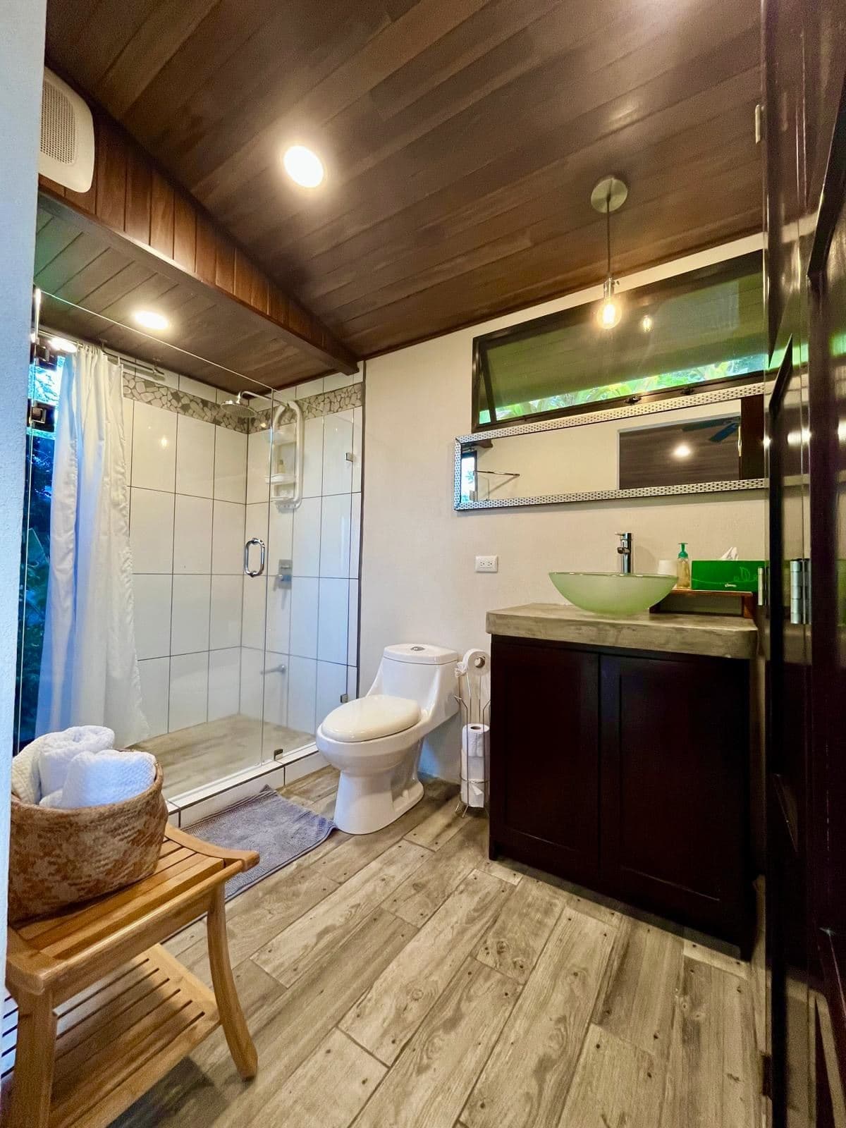 Modern Home in El Castillo with Arenal Lake & Volcano Views, Development Potential & 5-Star AirBnB Success, photo 14