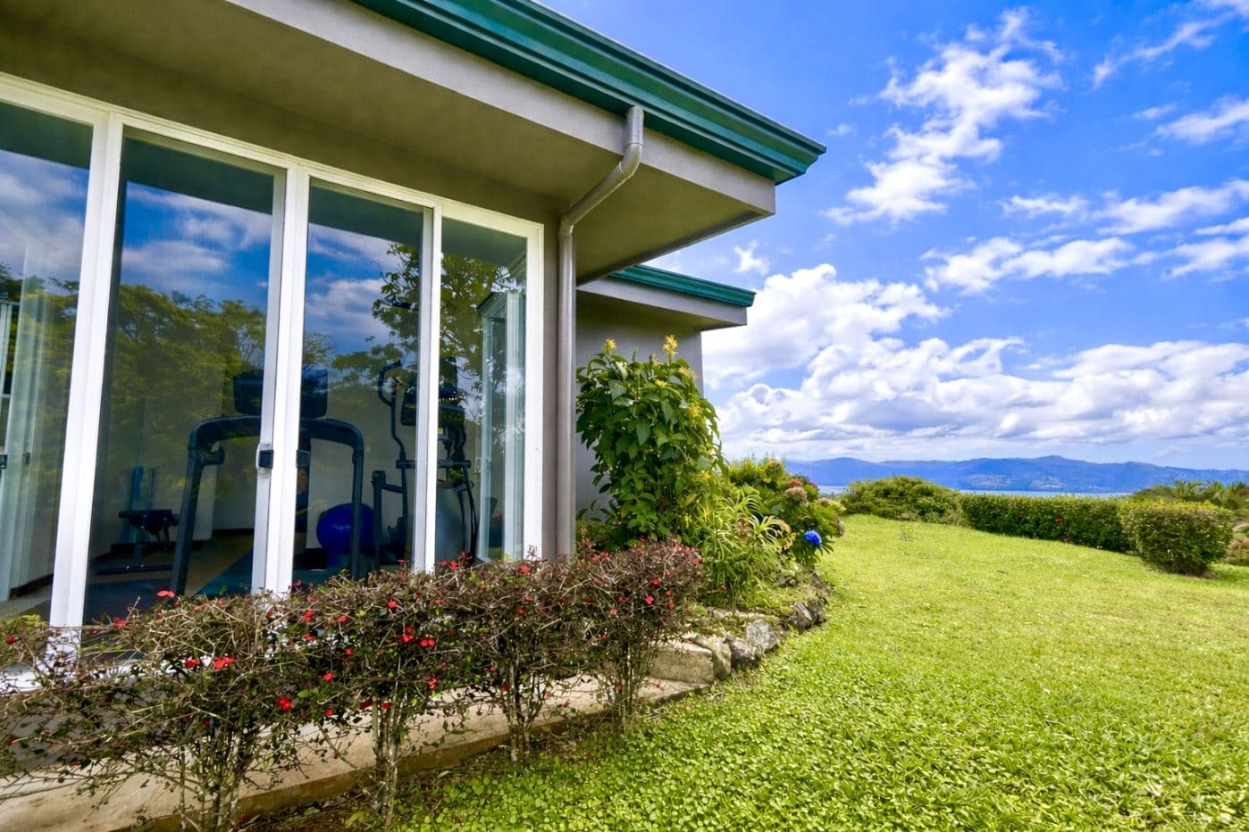 Lake Arenal Estate with Lake Views & Income Potential, photo 31