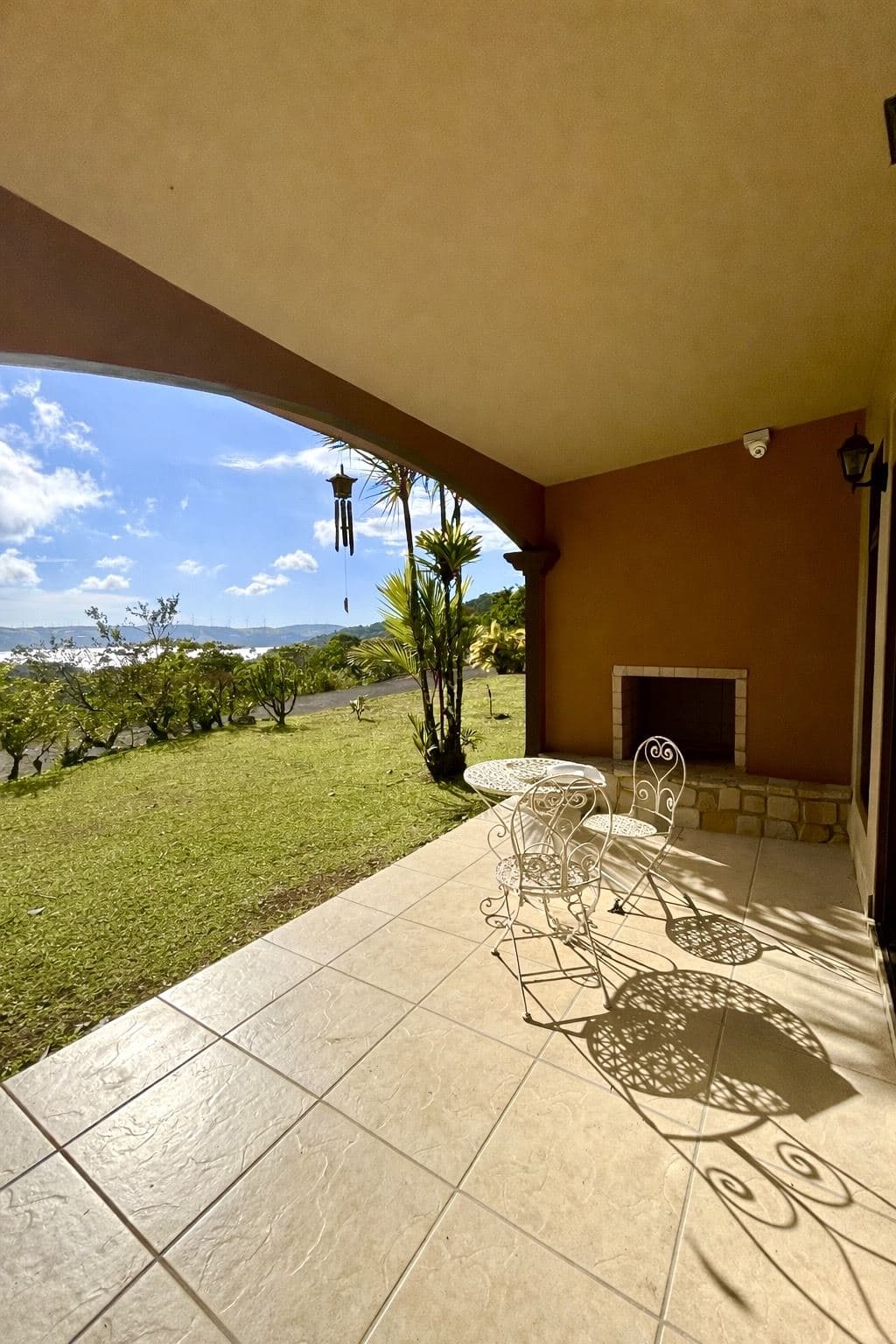 Lakefront Serenity in Prestigious Gated Community of Turtle Cove Lake Arenal - 2BR 2BA Residence with Expansive Lake Arenal Views, photo 24