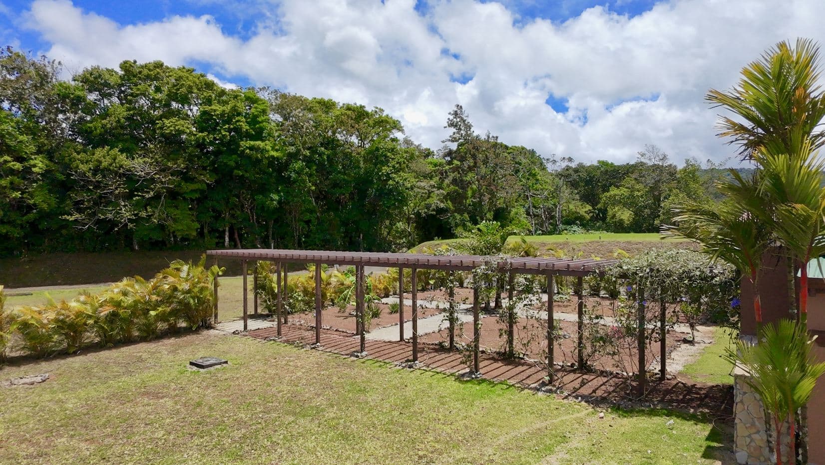 Lakefront Serenity in Prestigious Gated Community of Turtle Cove Lake Arenal - 2BR 2BA Residence with Expansive Lake Arenal Views, photo 22