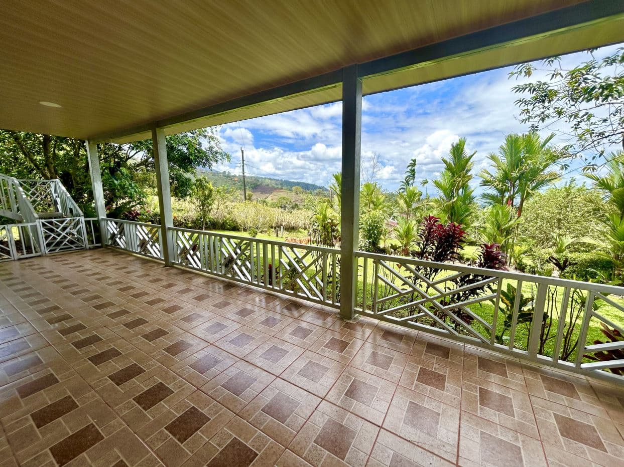 Turnkey Volcano View Renovated Home with a River on 1.4 Acres & 2,000 SF Workshop in La Tigra Near La Fortuna Costa Rica, photo 33