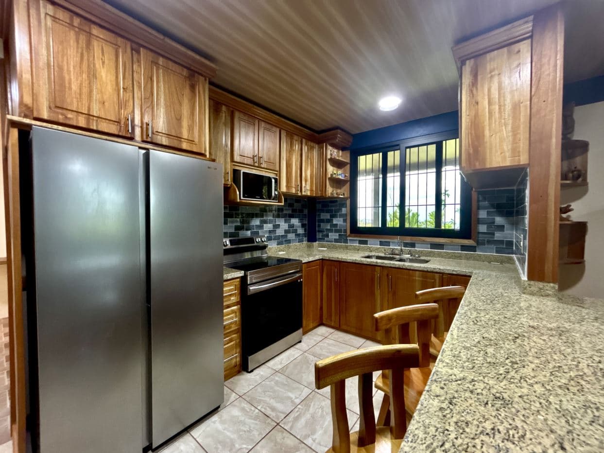 Turnkey Volcano View Renovated Home with a River on 1.4 Acres & 2,000 SF Workshop in La Tigra Near La Fortuna Costa Rica, photo 12