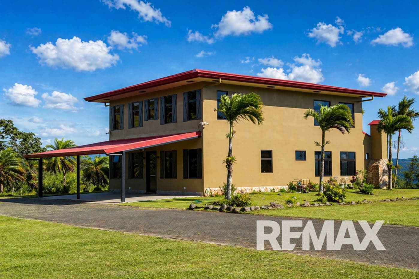 Panoramic Lake Arenal View 3 BR 3BA Home in Exclusive Gated Community with Pool, photo 28