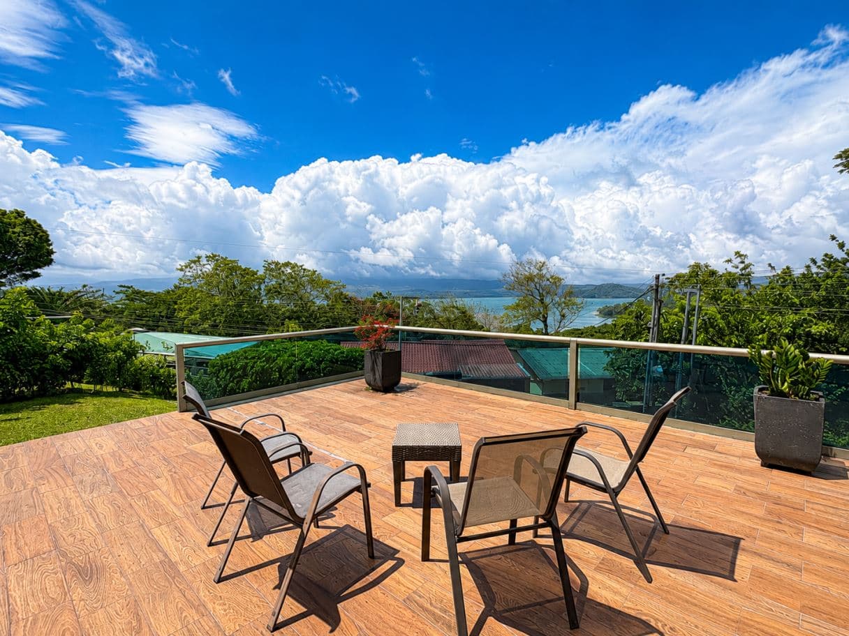 Lake Arenal Condominium Building | Three Private Suites | Lake Views | Walk To Marina, photo 7